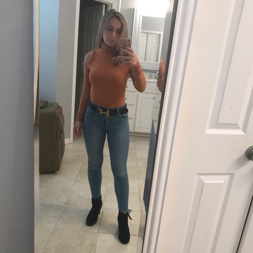 Knit cold shoulder turtleneck